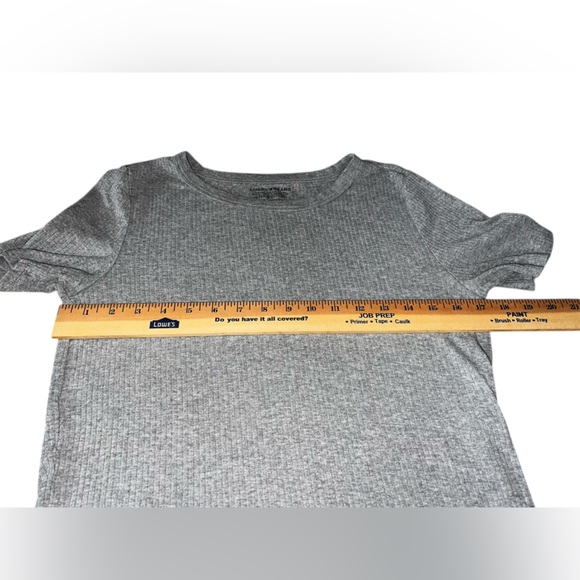 5/$25 Lucky Brand Ribbed Heather Gray Short-Sleeve Crew Tee - Picture 5 of 7